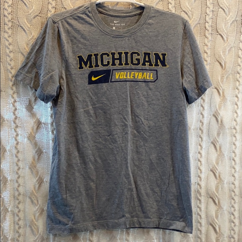 Nike Michigan Volleyball Shirt